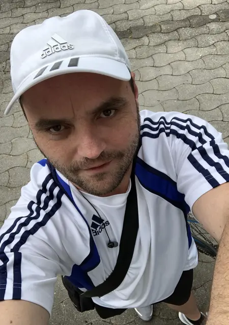 Александр из Бийска, мне 40, познакомлюсь для вирта