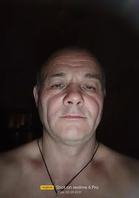 Иван из Кольчугина, ищу на сайте знакомства без обязательств