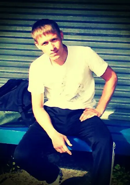 Я Алексей, 35, из Холмска, ищу знакомства без обязательств