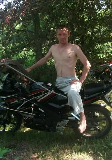 Дмитрий из Козельска, ищу на сайте знакомства без обязательств