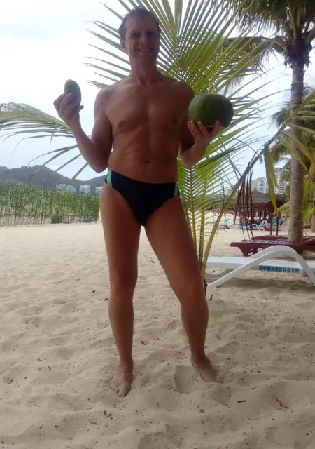 Andre из Уфы, мне 57, познакомлюсь для постоянных отношений