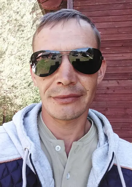 Валера из Медвежьегорска, ищу на сайте знакомства без обязательств