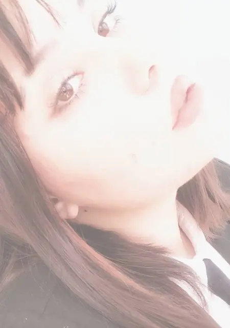 Я Самира, 20, из Большого Камня, ищу знакомство для постоянных отношений