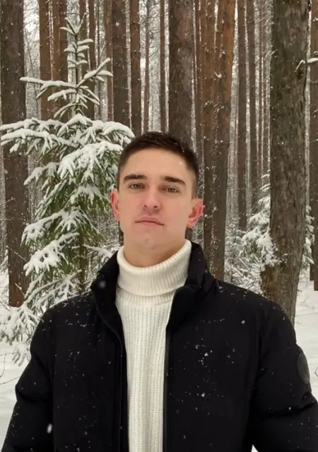 Я Антон, 25, из Сертолова, ищу знакомства без обязательств