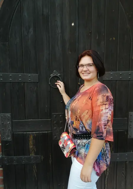 Катя из Советска, мне 25, познакомлюсь на одну ночь