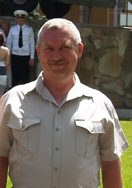 Я Vlad, 61, из Воронежа, ищу знакомства на одну ночь