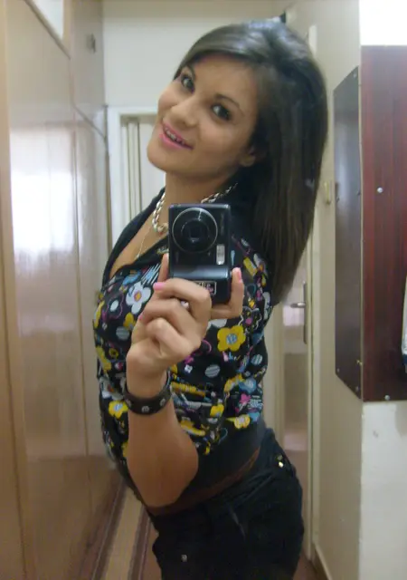 Я Алёна, 20, из Бережного, ищу знакомство для постоянных отношений