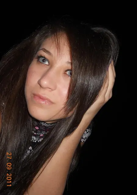 Белла из Можайска, мне 19, познакомлюсь для постоянных отношений