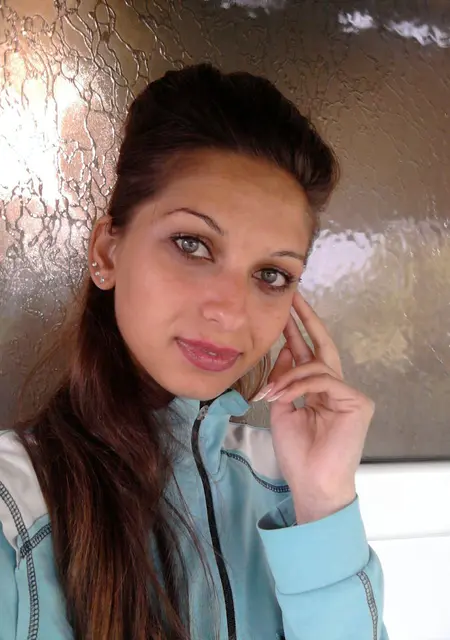 Ульяна из Монетного, мне 22, познакомлюсь для постоянных отношений