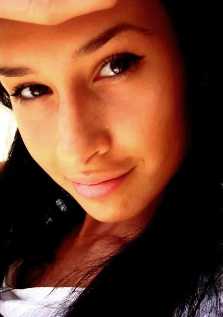 Лариса из Киквидзе, ищу на сайте знакомства без обязательств