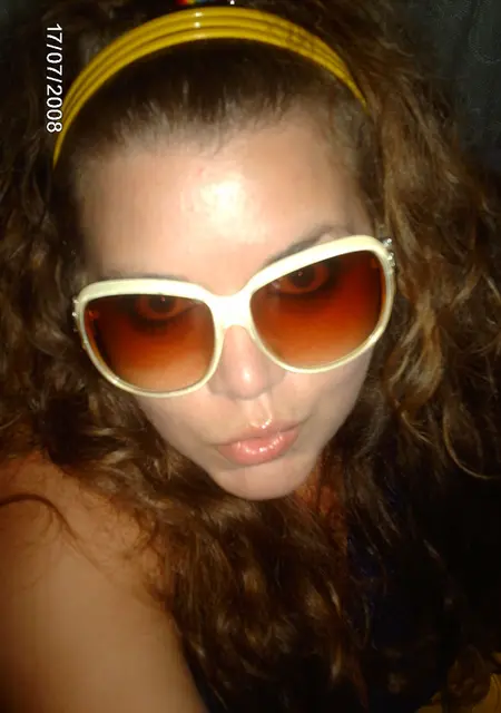 Анастасия из Буревестника, мне 24, познакомлюсь для дружбы