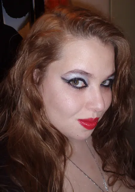 Валентина из Касарги, мне 22, познакомлюсь для общения