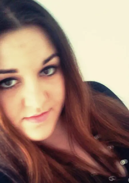 Кристина из Лучегорска, ищу на сайте общение