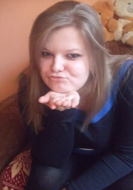 Ольга из Кунгура, мне 24, познакомлюсь для общения