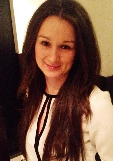 Я Роза, 26, знакомлюсь для постоянных отношений в Луге