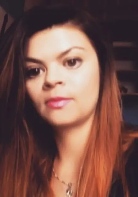 Инна из Ковдора, мне 26, познакомлюсь для постоянных отношений