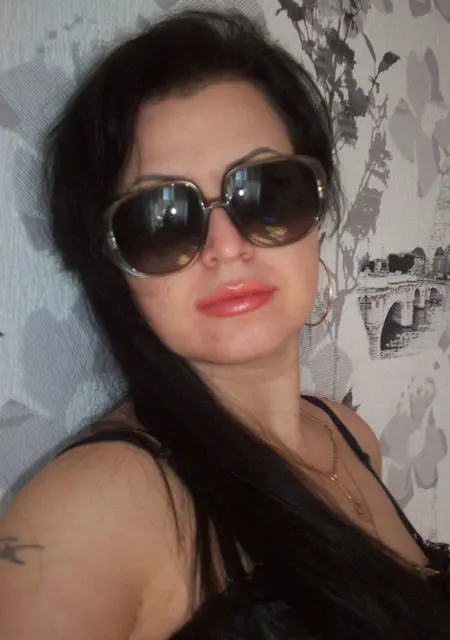 Натали из Калининграда, ищу на сайте знакомства без обязательств