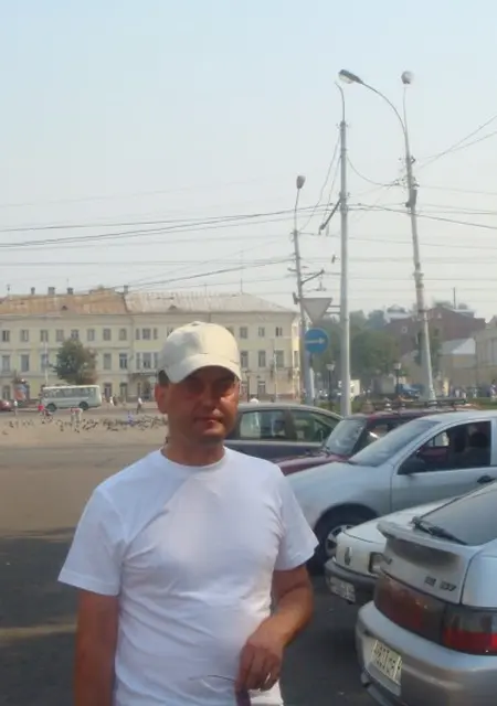 Я Pavel, 55, знакомлюсь на одну ночь в Котельниках