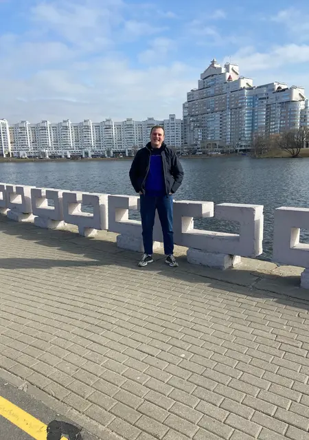 Я Renat, 29, знакомлюсь для общения в Санкт-Петербурге