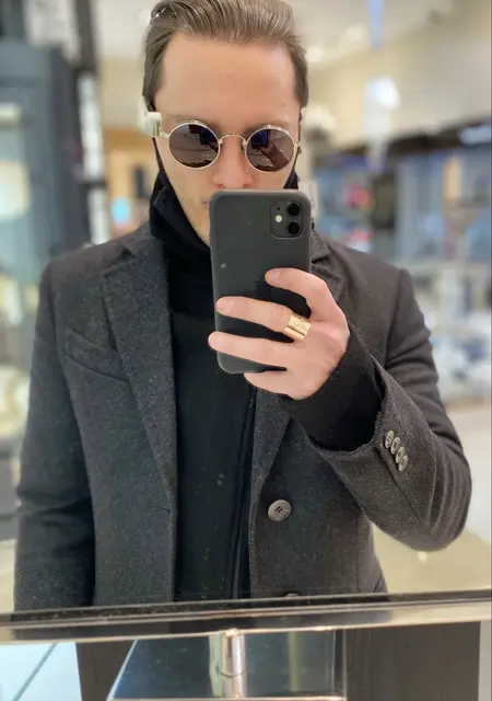 Dionysus из Москвы, мне 30, познакомлюсь на одну ночь