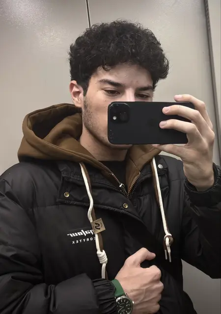 Субхан из Домодедова, мне 19, познакомлюсь для общения