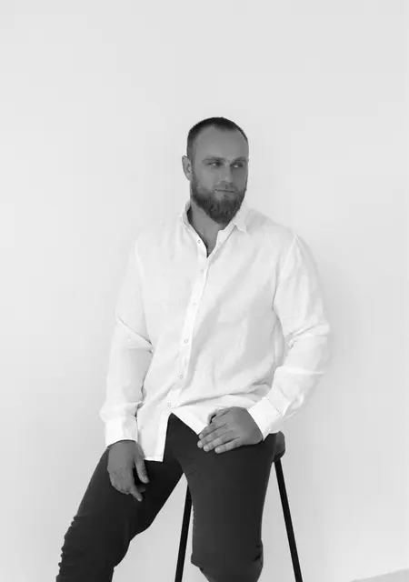 Александр из Протвина, мне 33, познакомлюсь для открытые отношения