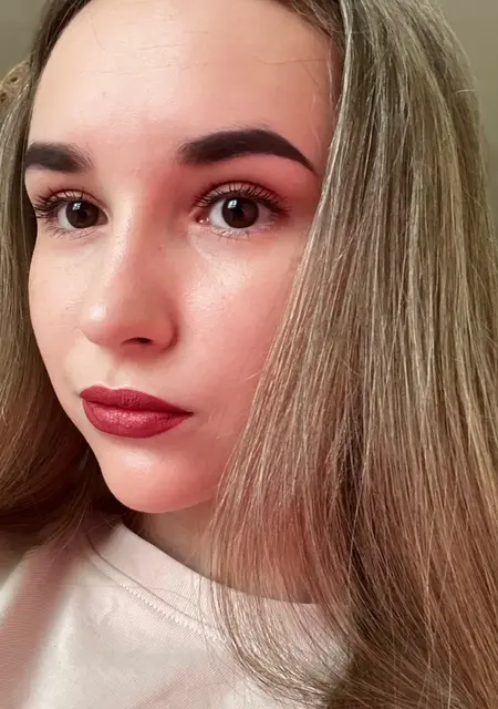 Алёна из Перми, мне 21, познакомлюсь для дружбы