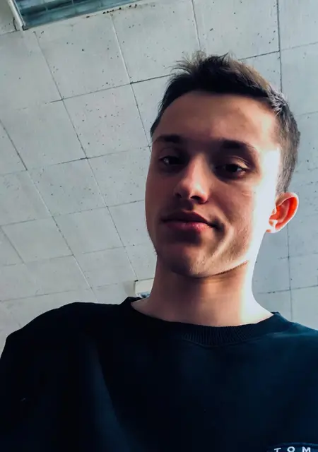 Bogdan из Цимлянска, ищу на сайте знакомства на одну ночь