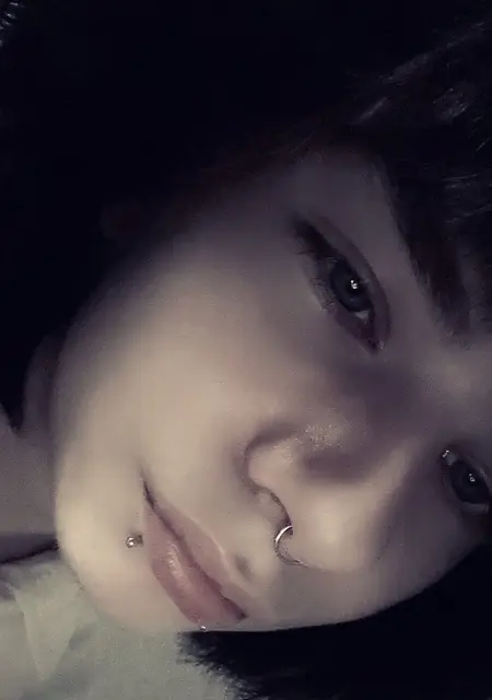 Я Еля, 18, знакомлюсь для вирта в Нижнем Новгороде