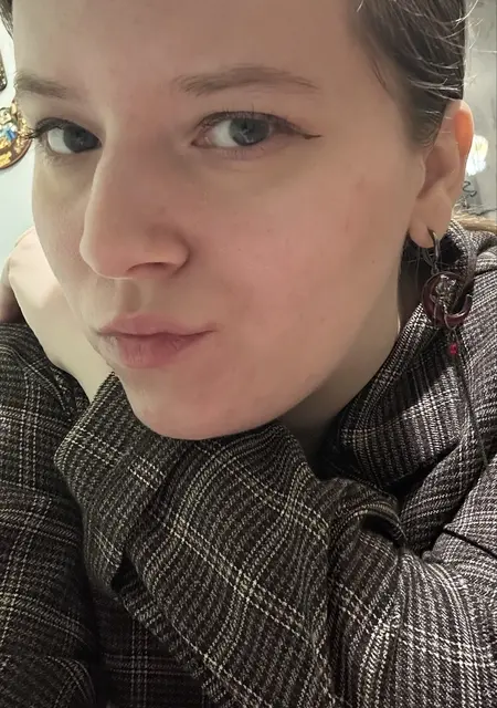 Вераника из Белогорска, ищу на сайте общение