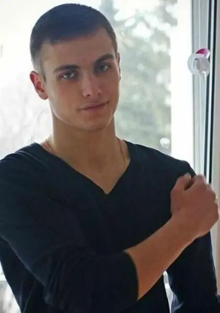 Я Виктор, 32, знакомлюсь без обязательств в Димитровграде