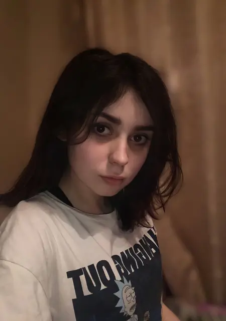 Яна из Пскова, ищу на сайте вирта