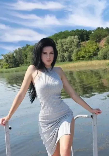 Я Мариночка, 31, из Архангельска, ищу знакомства на одну ночь