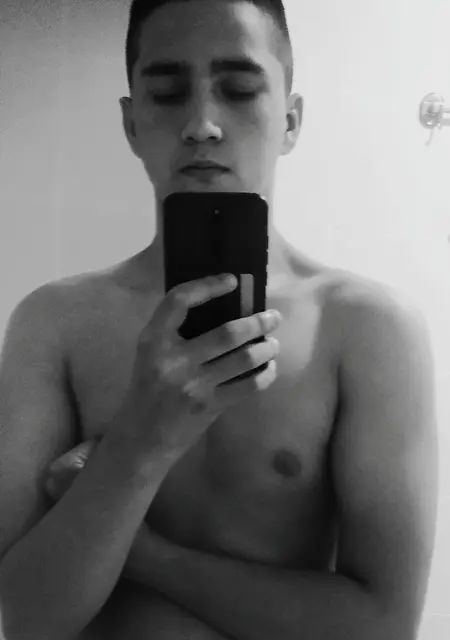 Лёша из Выборга, мне 19, познакомлюсь на одну ночь