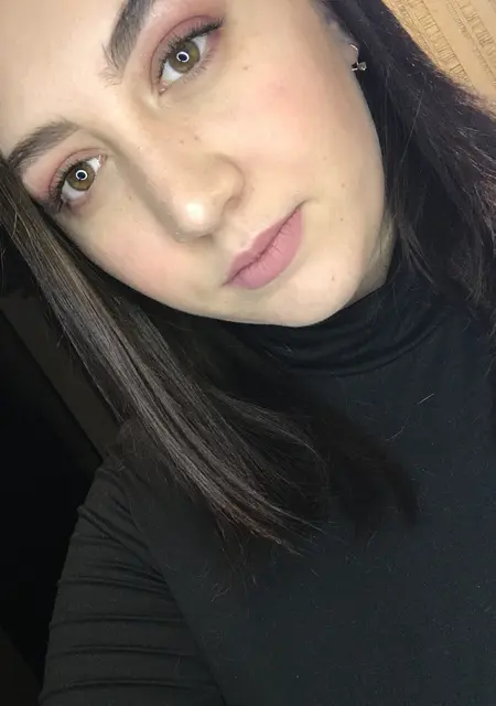 Анастасия из Усть-Лабинска, мне 29, познакомлюсь для постоянных отношений