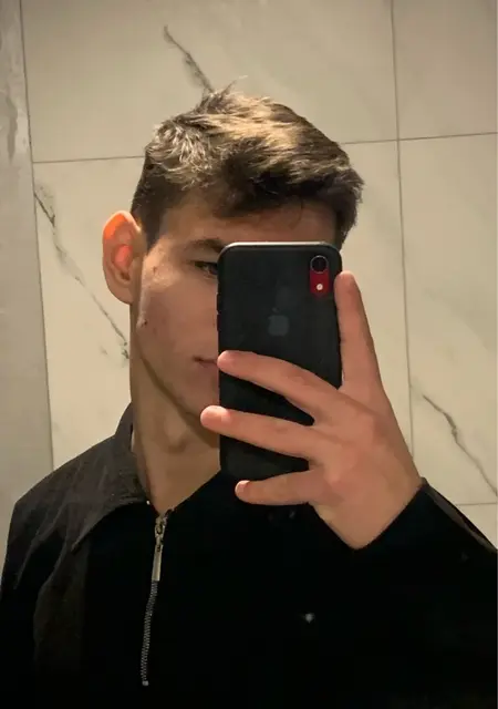 Я Остап, 18, знакомлюсь без обязательств в Тогучине