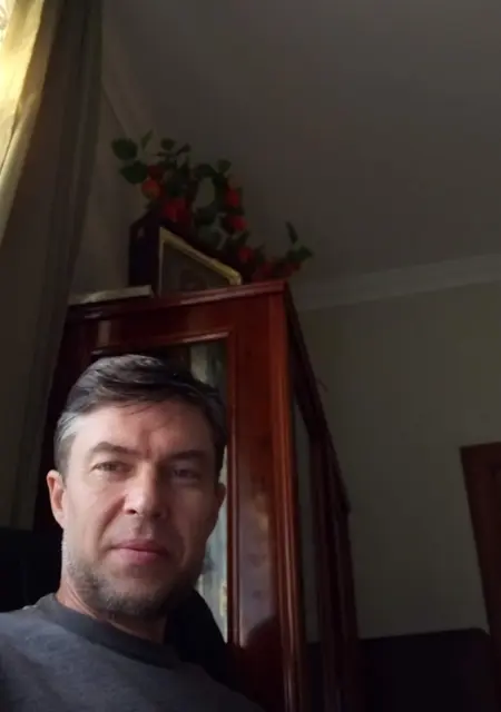 Юрий из Запрудни, ищу на сайте постоянные отношения